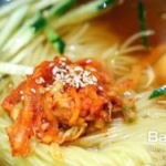 冷面汤怎么调,酸甜可口，回味无穷